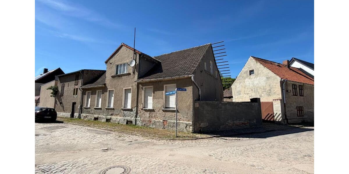 Einfamilienhaus Staßfurt Atzendorf - 8 Zimmer, 150 m&sup2;, 25.000&euro; | Angebot:26794363