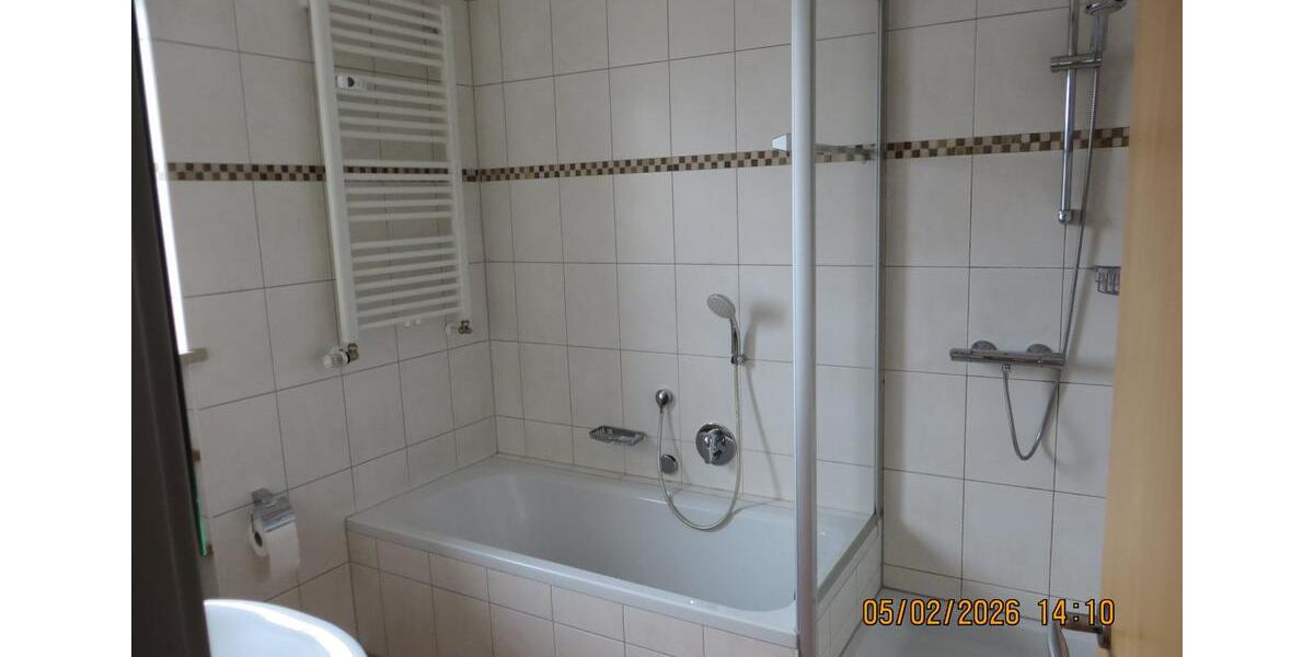 Etagenwohnung Pfreimd - 5 Zimmer, 100 m&sup2;, 750&euro; | Angebot:26587930