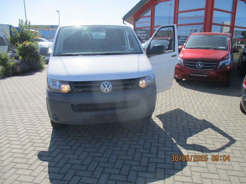 VW T5 Transporter 319.800 km 4.999 € Haldensleben 39340