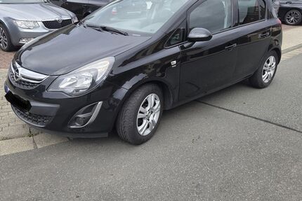 Opel Corsa 168.000 km 2.790 &euro; Vöhl 34516