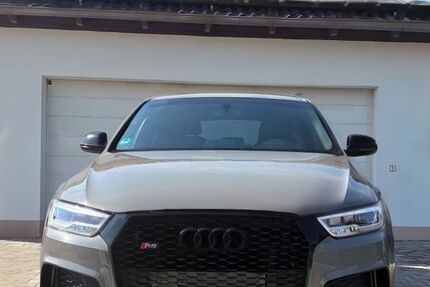 Audi RSQ3 156.000 km 27.850 &euro; Aholfing 94345