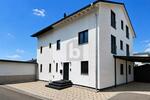 LUXURIÖSE DOPPELHAUSHÄLFTE MIT POOL - Doppelhaushälfte Bad Säckingen | Angebot:27098000