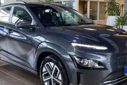 Hyundai KONA 28.458 km 15.240 € Eitorf 53783