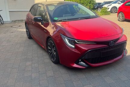 Toyota Corolla 107.000 km 15.800 &euro; Lübeck 23554