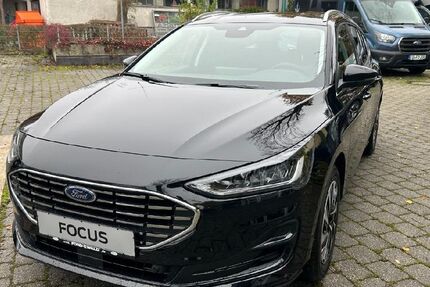 Ford Focus 10.807 km 22.989 &euro; Erding 85435