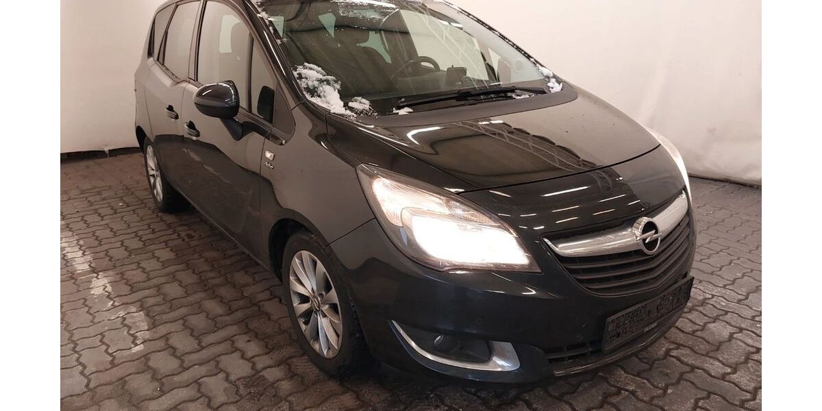 Opel Meriva 143.985 km 8.450 &euro; München 81245