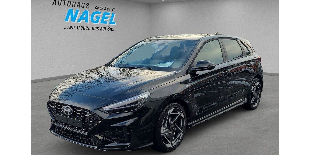 Hyundai i30 1.043 km 29.890 &euro; Bünde 32257