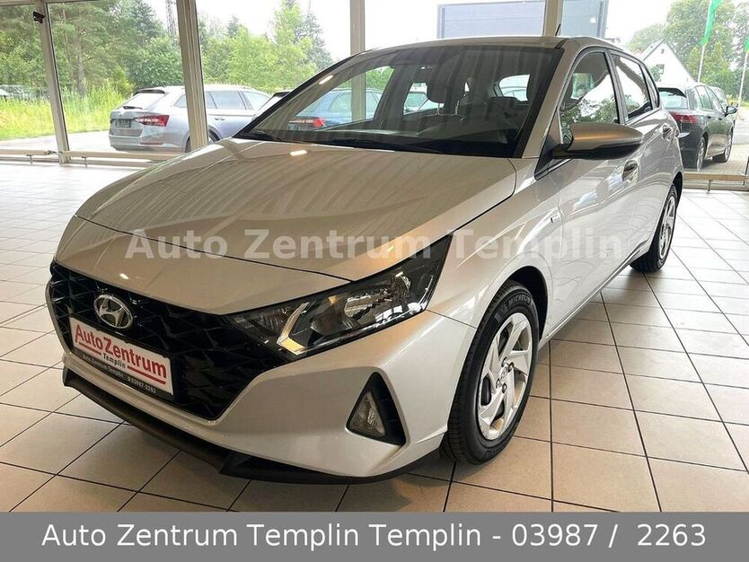i20