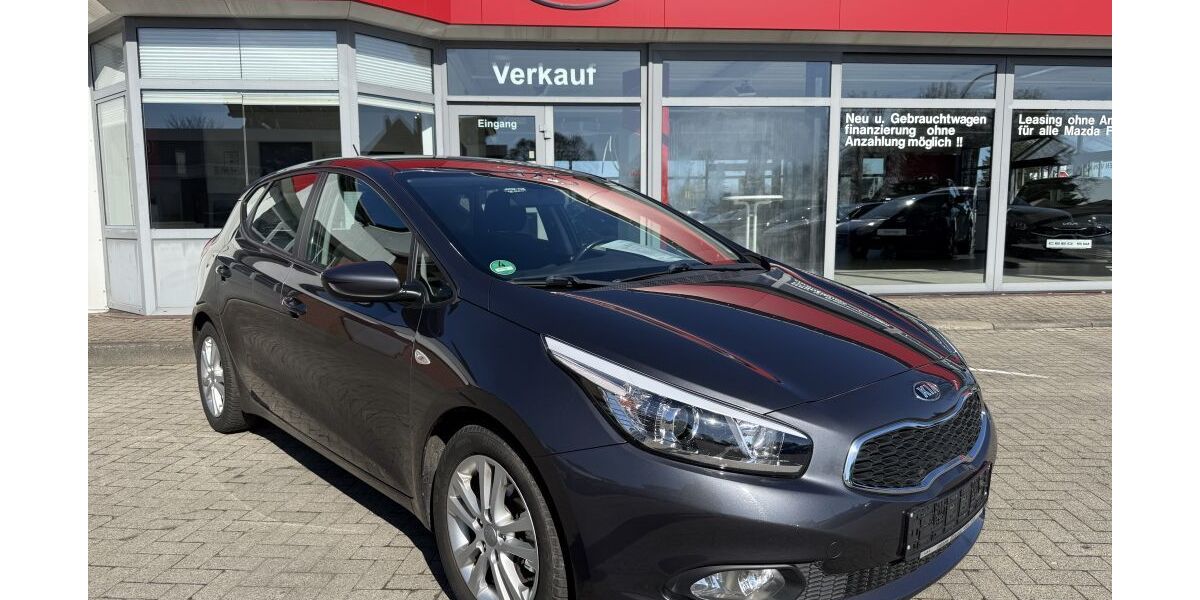 Kia ceed / Ceed 108.000 km 8.990 &euro; Oerel 27432