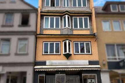 Haus Stadthagen - 13 Zimmer, 213 m&sup2;, 359.000&euro; | Angebot:27428877