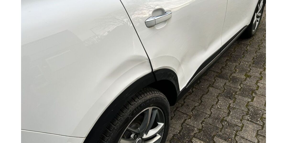 MG HS 39.450 km 13.900 &euro; Hattersheim am Main 65795