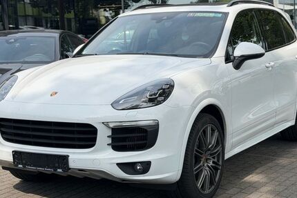 Porsche Cayenne 90.000 km 49.990 &euro; Hamburg 22529