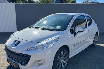 Peugeot 207 141.639 km 5.999 &euro; Riegelsberg 66292