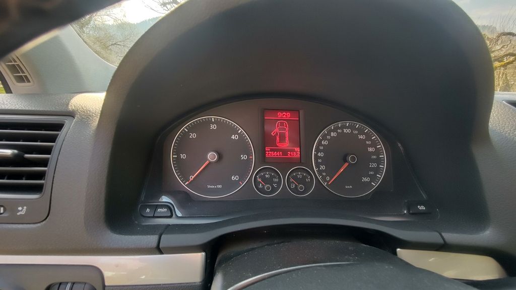 VW Golf 225.640 km 950 &euro; Waldkirch 79183