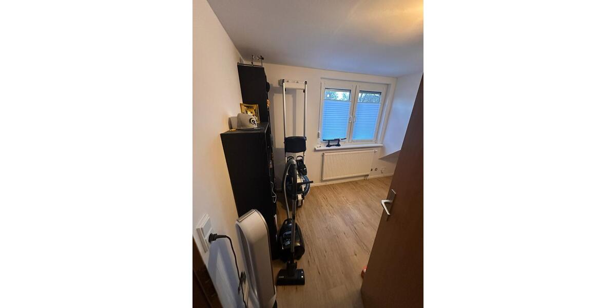 Dachgeschoßwohnung Lilienthal - 3 Zimmer, 70 m&sup2;, 1.000&euro; | Angebot:25952672