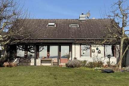 Haus zum Mieten in Hennef 1.300 € 162 m² 5 zimmer