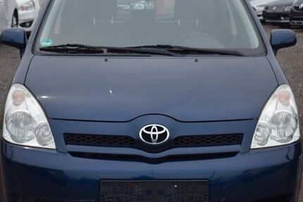 Toyota Corolla Verso 208.000 km 3.299 € Berlin 13597