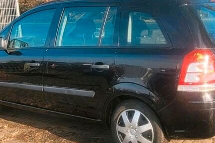 Opel Zafira 220.000 km 2.050 &euro; Wilhelmshaven 26382