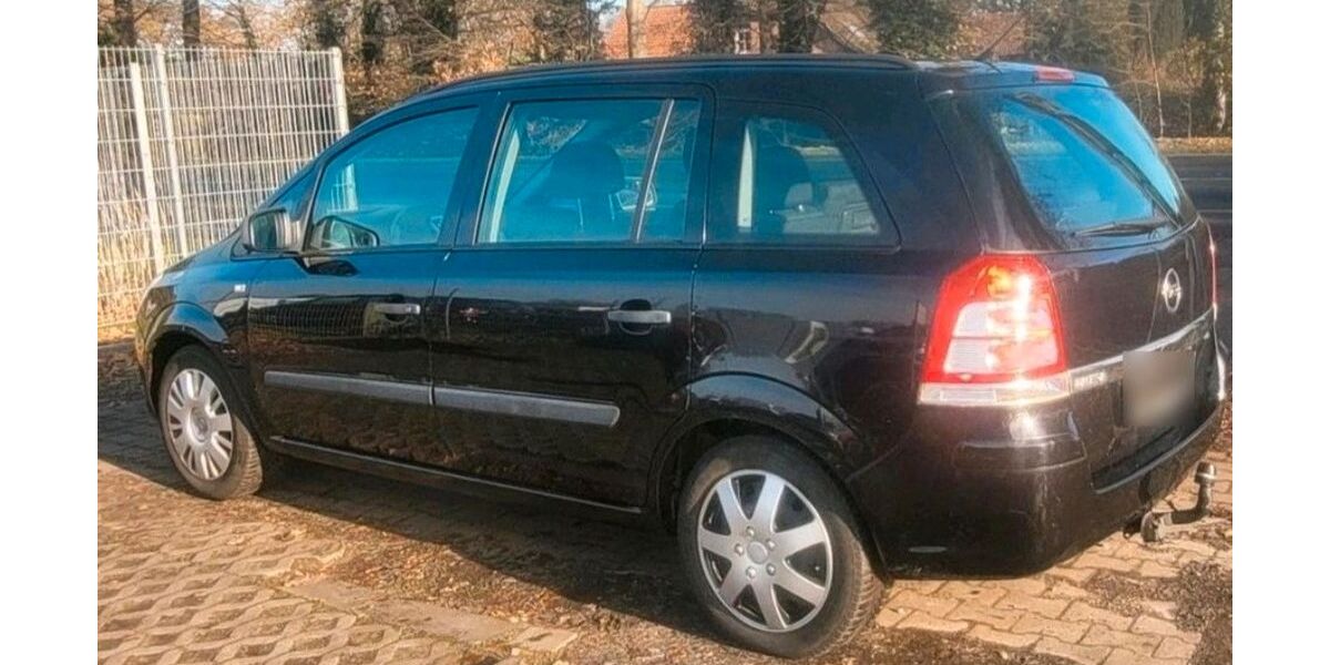 Opel Zafira 220.000 km 2.050 &euro; Wilhelmshaven 26382