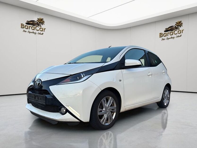Aygo (X)