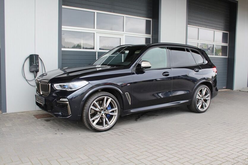 BMW X5 M50 95.000 km 54.950 € Boostedt 24598