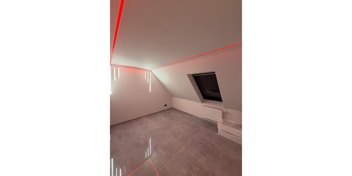 Einfamilienhaus Teltow - 4 Zimmer, 110 m&sup2;, 2.000&euro; | Angebot:24651036