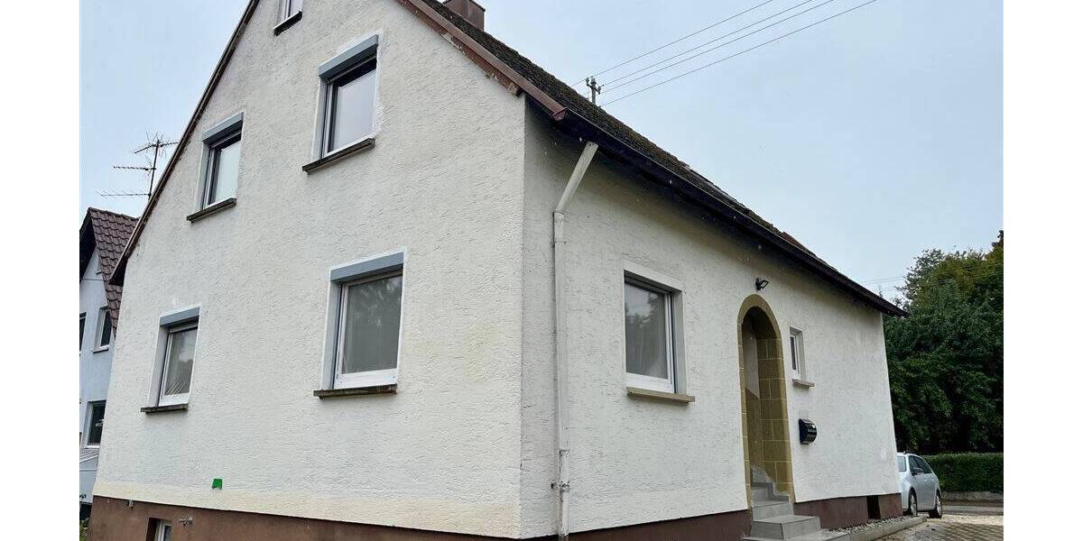 Einziehen & Wohlfühlen - gepflegtes Einfamilienhaus mit 5 Zimmern und Garten 5 zimmer