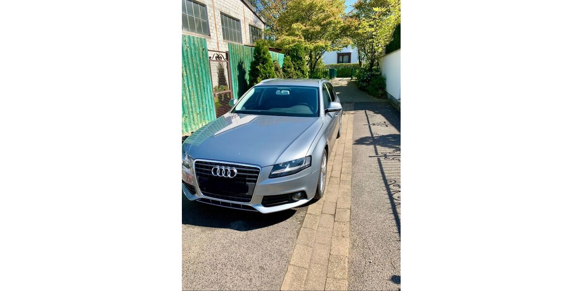 Audi A4 200.000 km 6.890 &euro; Vettweiß 52391