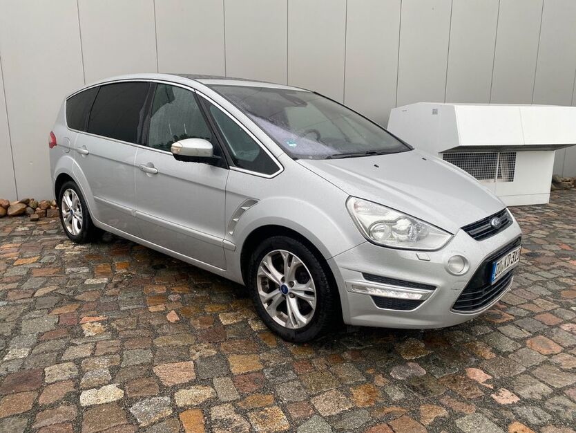 Ford S-Max 134.370 km 9.999 € Mockrehna 04862