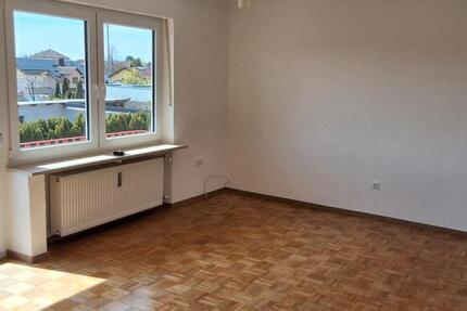 Wohnung Straßkirchen - 3 Zimmer, 90 m&sup2;, 850&euro; | Angebot:26136159