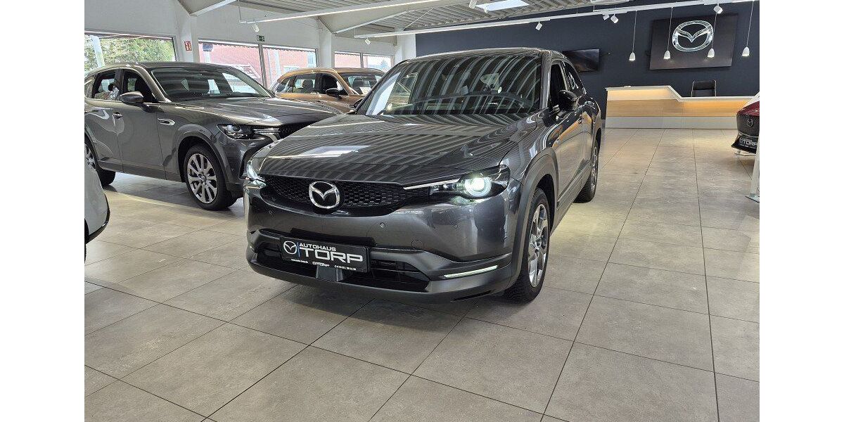 Mazda MX-30 4.853 km 22.990 &euro; Wilhelmshaven 26388