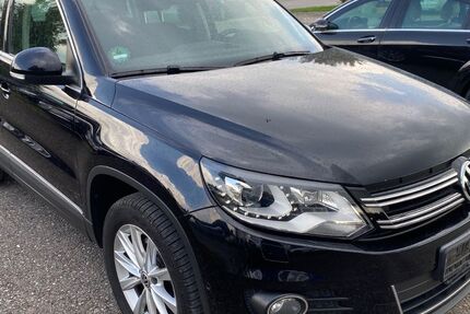 VW Tiguan 171.500 km 10.900 € Essingen 73457