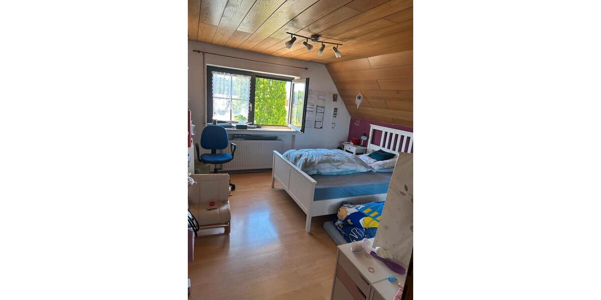 Dachgeschoßwohnung Leutkirch im Allgäu - 5 Zimmer, 97 m&sup2;, 570&euro; | Angebot:26664904