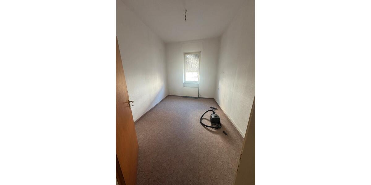 Erdgeschoßwohnung Ludwigshafen am Rhein - 2 Zimmer, 50 m&sup2;, 850&euro; | Angebot:26398560