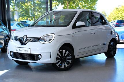 Renault Twingo 72.700 km 11.449 € München 81825