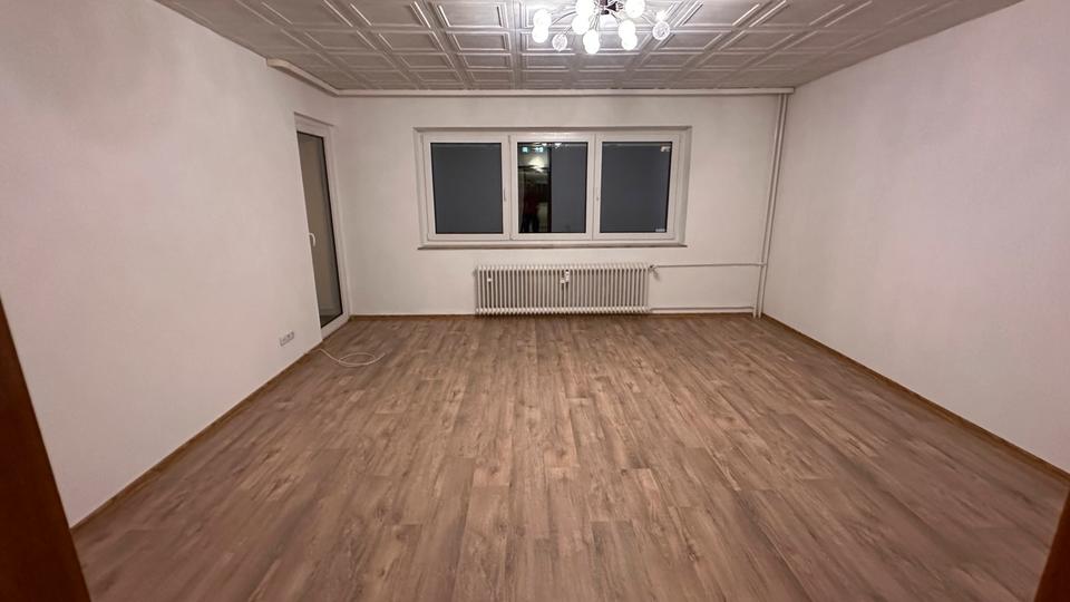 Etagenwohnung Stolzenau - 4 Zimmer, 90 m&sup2;, 885&euro; | Angebot:25515094