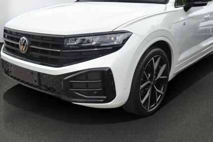 VW Touareg 26.650 km 69.480 &euro; Lübeck 23560