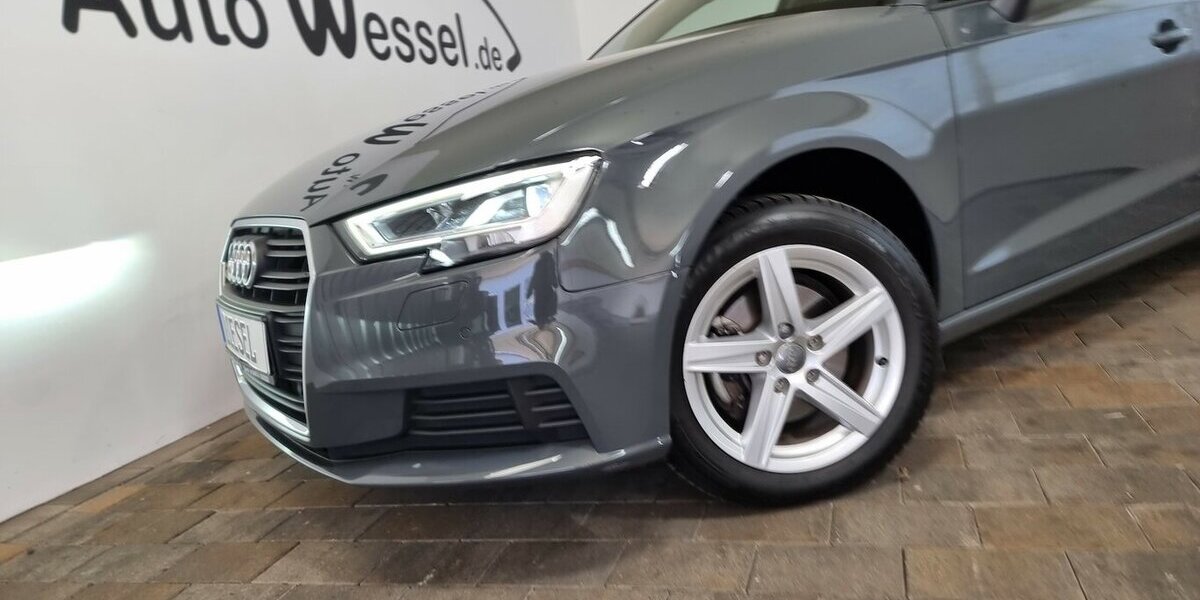 Audi A3 30 TDI LED SHZ Navi Leder Tempomat Digital 88.900 km 17.900 &euro; Garrel 49681