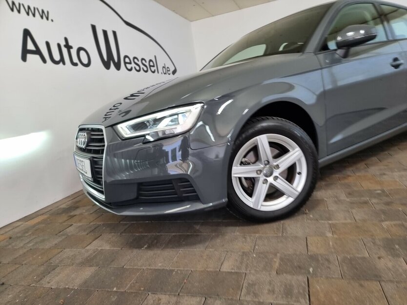 Audi A3 30 TDI LED SHZ Navi Leder Tempomat Digital 88.900 km 19.450 € Garrel 49681