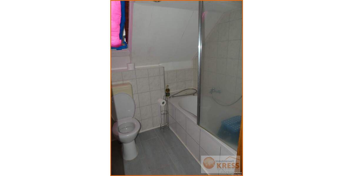 Einfamilienhaus Steinau an der Straße / Neustall Ulmbach - 8 Zimmer, 288 m&sup2;, 180.000&euro; | Angebot:25746838