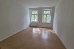 Stilvoll Wohnen ohne viel Treppensteigen - ab sofort hier mit Balkon und Einbauküche möglich! - Erdgeschoßwohnung Chemnitz Altendorf | Angebot:27302873