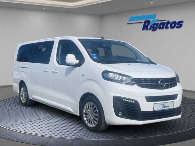 Zafira Life