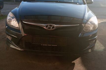 Hyundai i30 254.586 km 1.600 &euro; Heilbronn 74074