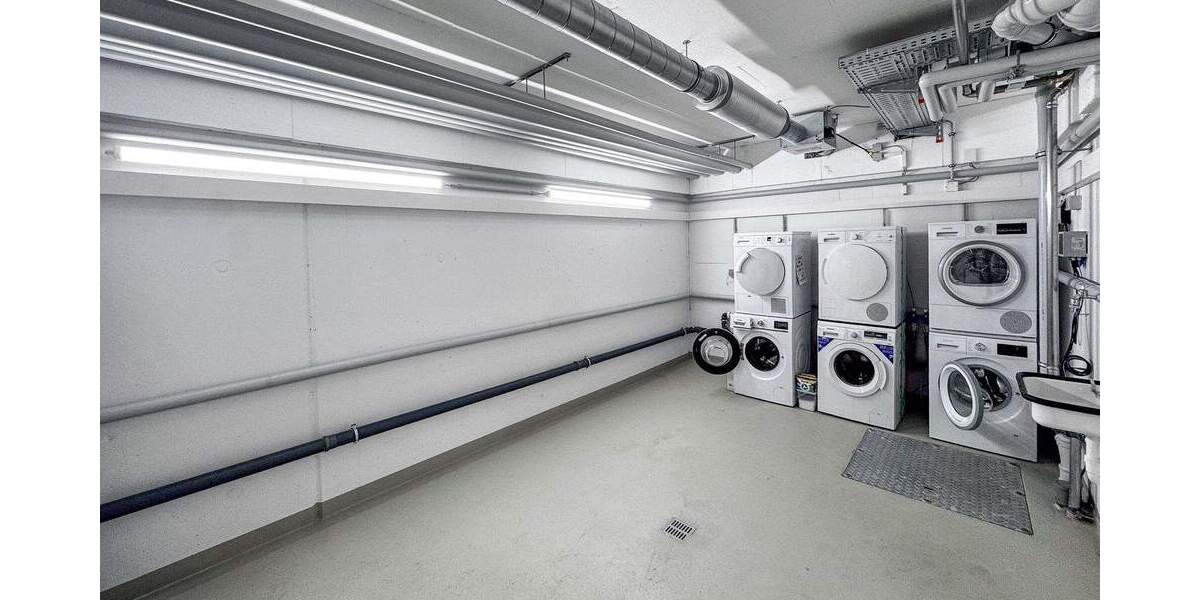 Etagenwohnung Bochum Wiemelhausen - 2 Zimmer, 80 m&sup2;, 1.200&euro; | Angebot:24967218