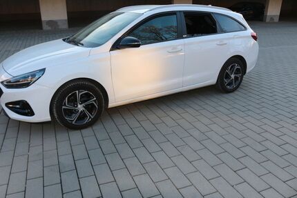 Hyundai i30 82.000 km 10.000 &euro; Freising 85354
