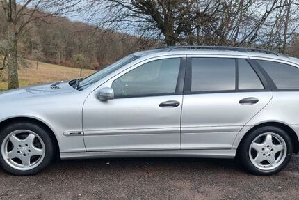 Mercedes-Benz C 180 213.000 km 1.900 &euro; Eisenberg 67304