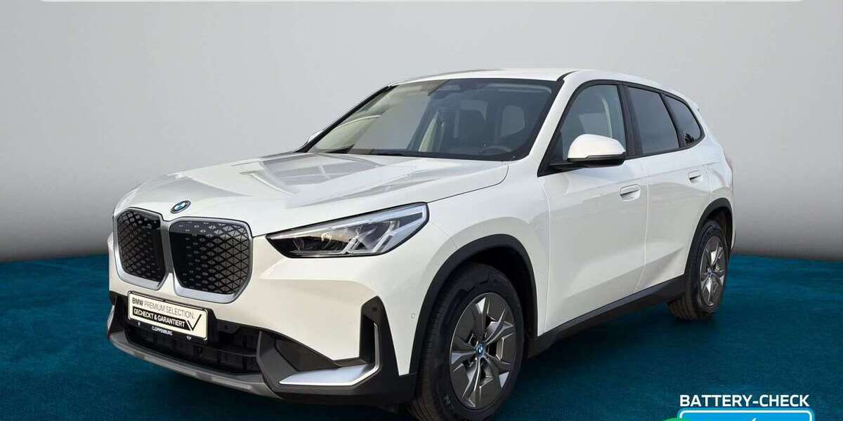 BMW iX1 19.700 km 32.945 &euro; Bad Windsheim 91438