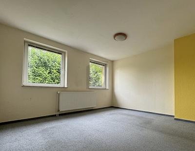 SANIERT, RUHIG & MIT IDYLLISCHEM GARTEN - Doppelhaushälfte Lübeck Kücknitz | Angebot:27119519