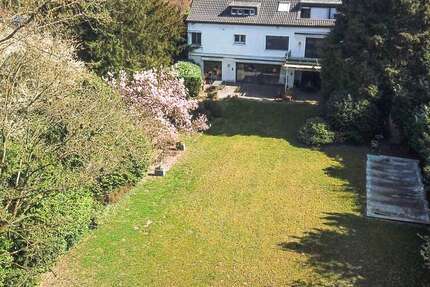 Haus zum Kaufen in Meerbusch 2.990.000 € 300 m² 10 zimmer