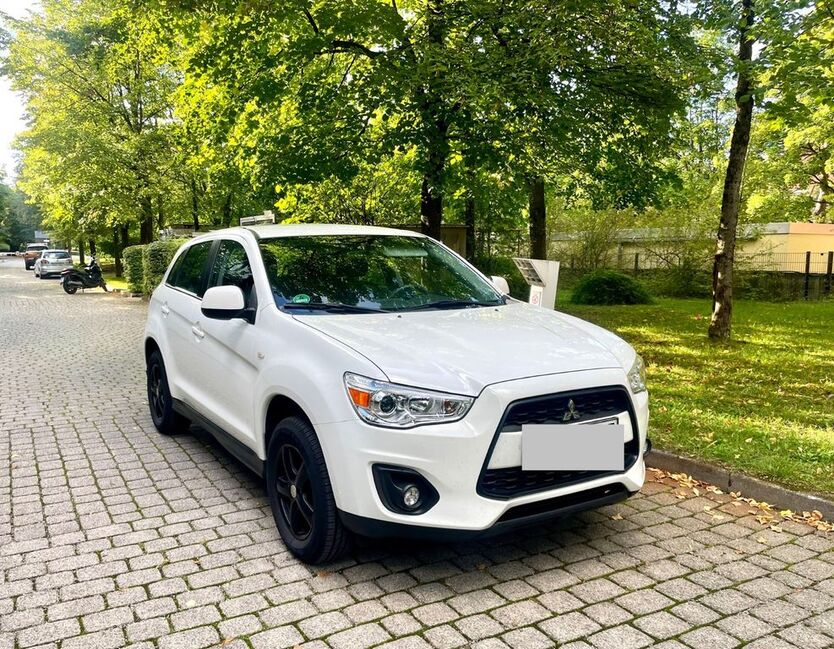 Mitsubishi ASX 120.000 km 7.200 € München 81375